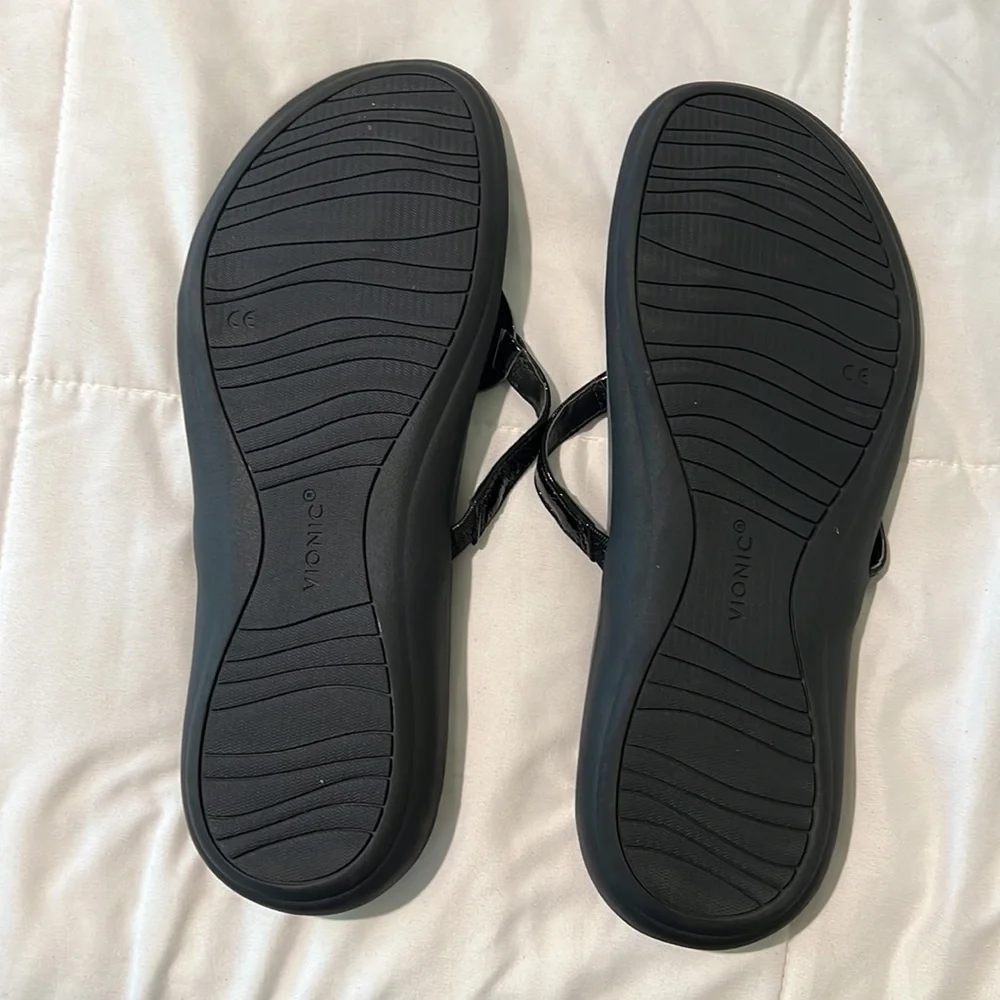 EUC black Vionic Raysa sandals size 11 - Picture 2 of 2